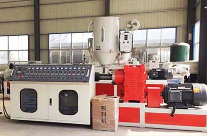 PVC透明軟門(mén)簾生產(chǎn)線(xiàn)