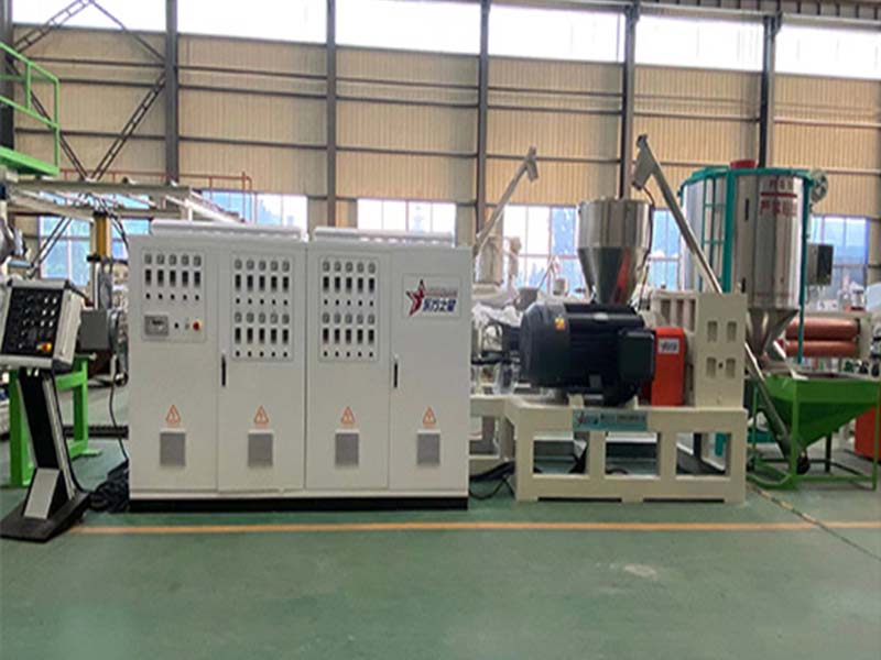 以技術(shù)創(chuàng  )新賦能ABS板材生產(chǎn)——打造高性?xún)r(jià)比解決方案